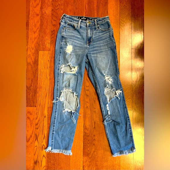 Hollister Denim - Hollister ripped distressed high~rise mom jean size 0. Vintage style. EUC